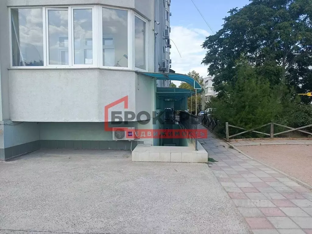 Помещение свободного назначения в Севастополь ул. Тульская, 16 (24 м) - Фото 1
