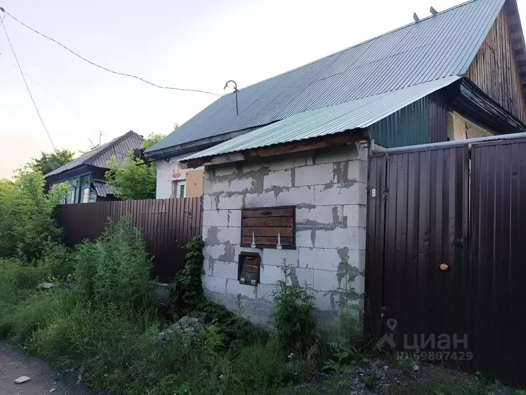 Дом в Кемеровская область, Новокузнецк ул. Добролюбова, 121 (31 м) - Фото 0