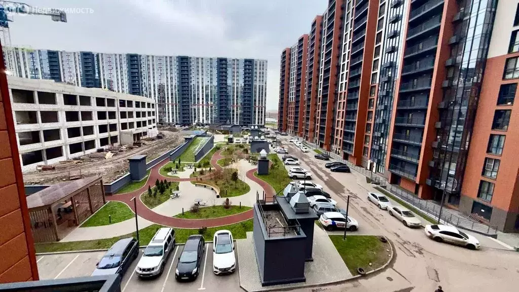 3-комнатная квартира: Санкт-Петербург, бульвар Головнина, 3к1 (88 м) - Фото 1