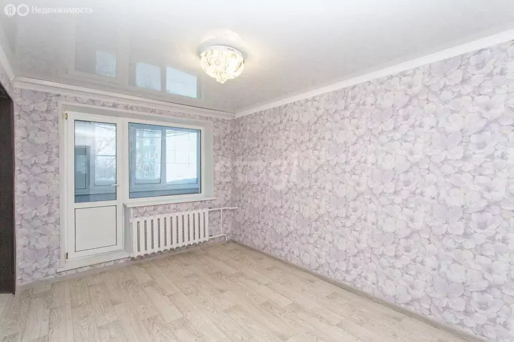 2-комнатная квартира: Тобольск, микрорайон 7А, 15 (48 м) - Фото 0