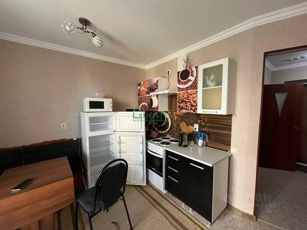 Студия Тюменская область, Тобольск 15-й мкр, 33 (28.0 м) - Фото 2