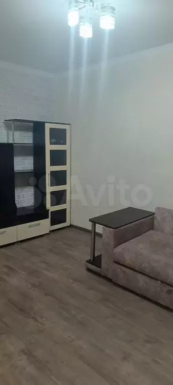 2-к. квартира, 46 м, 1/2 эт. - Фото 0