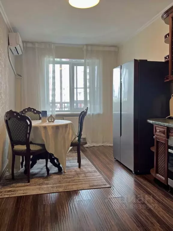 2-к кв. Хабаровский край, Хабаровск ул. Шеронова, 8К3 (66.0 м) - Фото 0