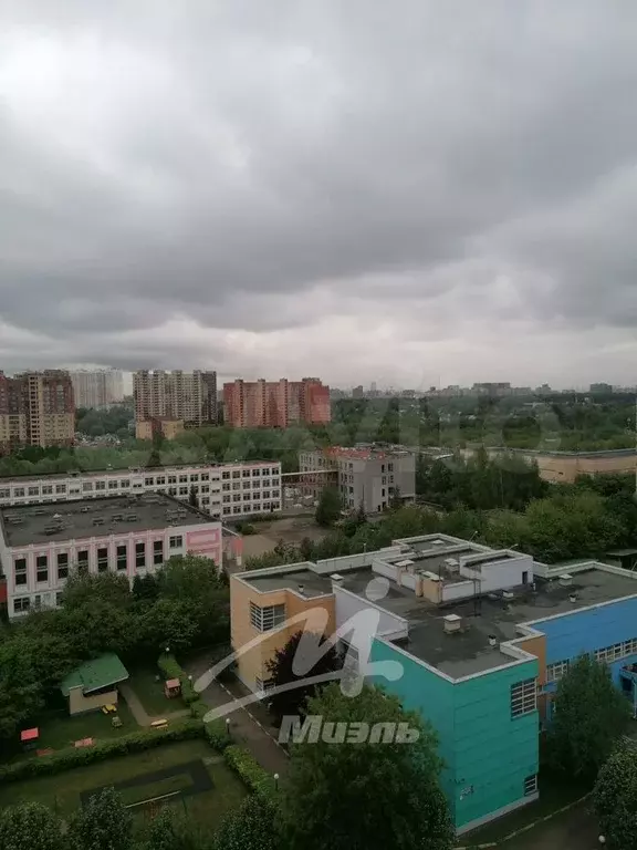 3-к. квартира, 90 м, 11/17 эт. - Фото 1