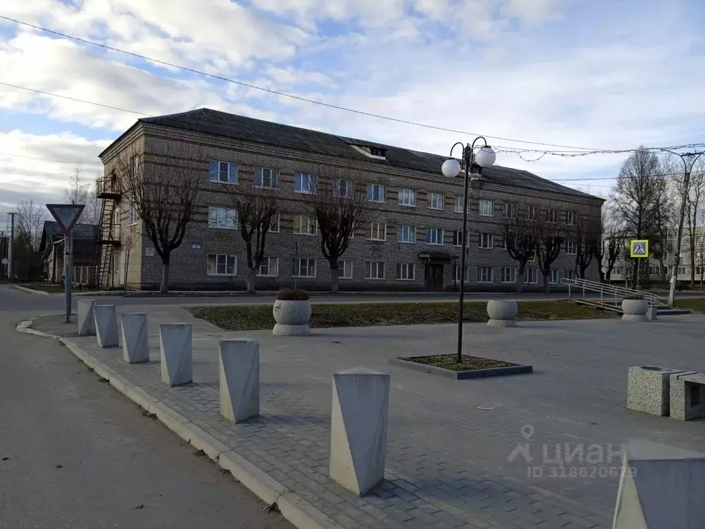 Помещение свободного назначения в Новгородская область, Окуловка ул. ... - Фото 0