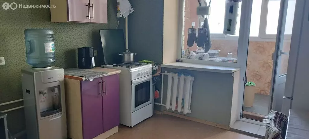 1-комнатная квартира: Батайск, улица Воровского, 67 (40 м) - Фото 0