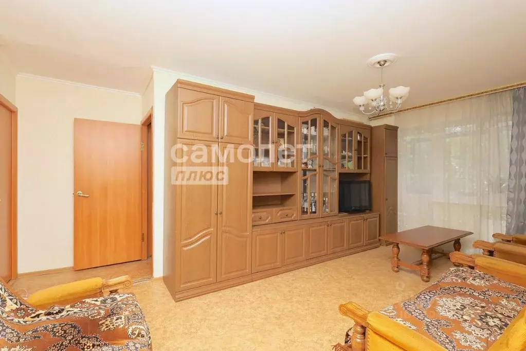 3-к кв. Кемеровская область, Кемерово просп. Ленина, 105 (59.8 м) - Фото 2