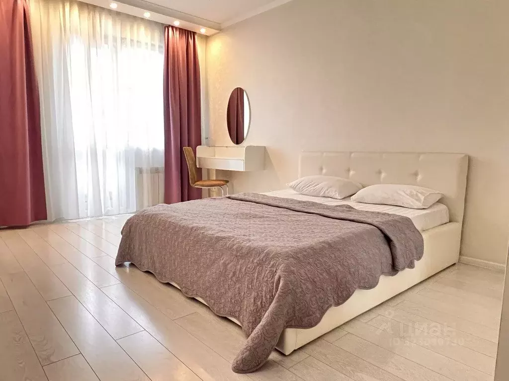 2-к кв. Краснодарский край, Сочи Курортный просп., 75Д (63.0 м) - Фото 0