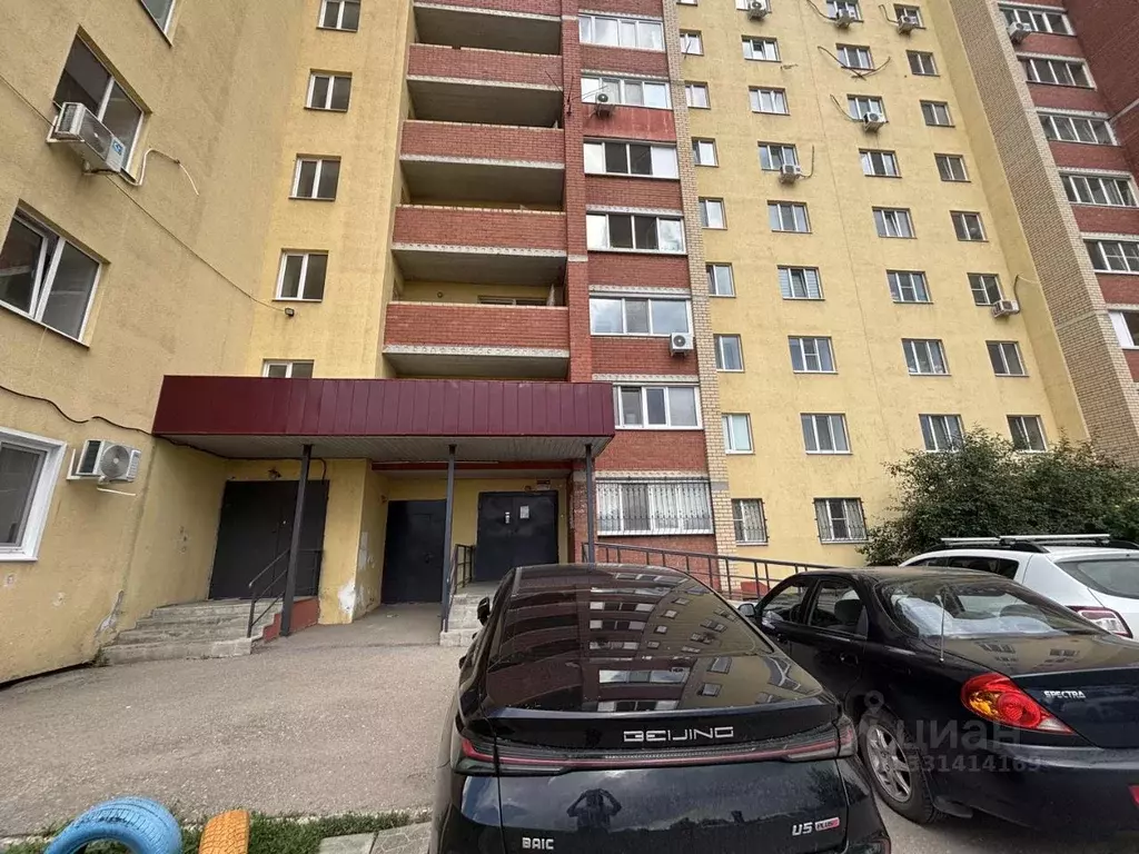 2-к кв. Саратовская область, Энгельс ул. Колотилова, 155 (68.0 м) - Фото 2