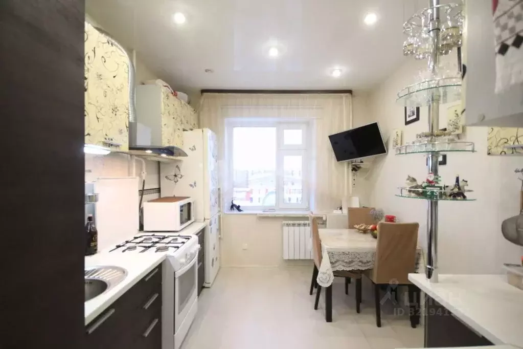 2-к кв. Ямало-Ненецкий АО, Новый Уренгой ул. 26-го съезда КПСС, 4А ... - Фото 1