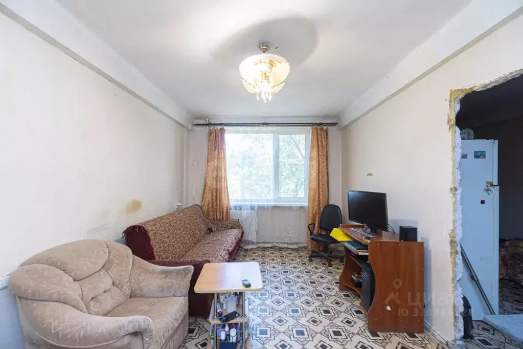 2-к кв. Севастополь просп. Генерала Острякова, 49 (48.8 м) - Фото 1