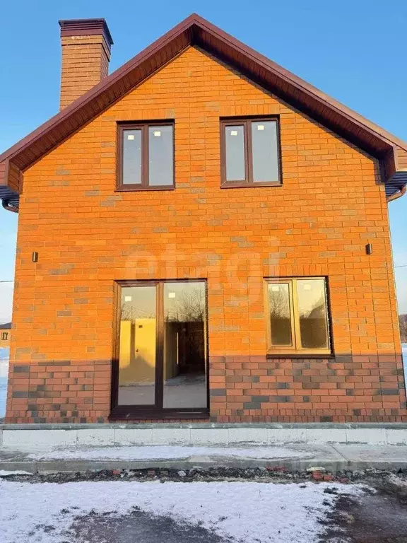 Дом в Воронежская область, Новоусманский район, Никольское с/пос, пос. ... - Фото 1