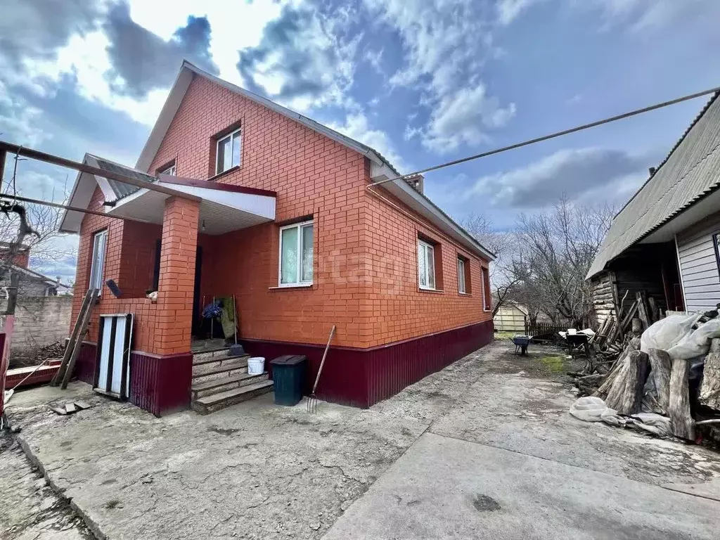 Дом в Белгородская область, Строитель Яковлевский городской округ, ... - Фото 0