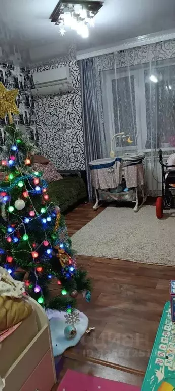 1-к кв. Волгоградская область, Светлый Яр рп, 1-й мкр 24 (35.0 м) - Фото 1