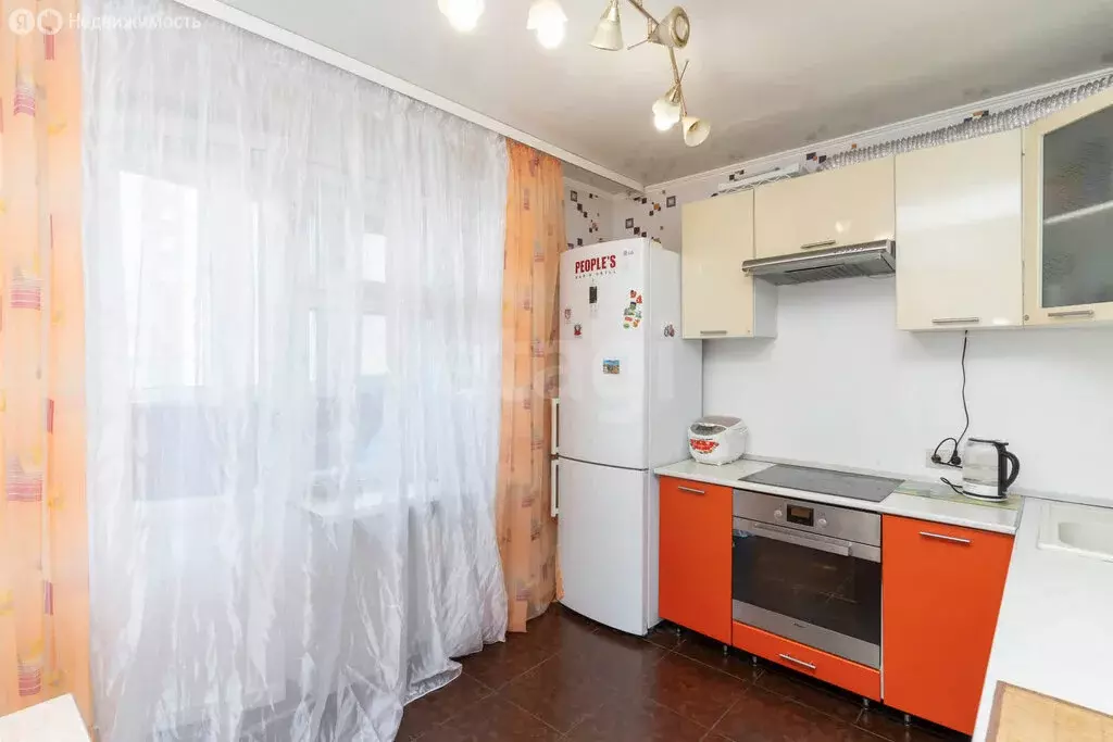 2-комнатная квартира: Тюмень, улица Николая Семёнова, 29к3 (62.4 м) - Фото 1
