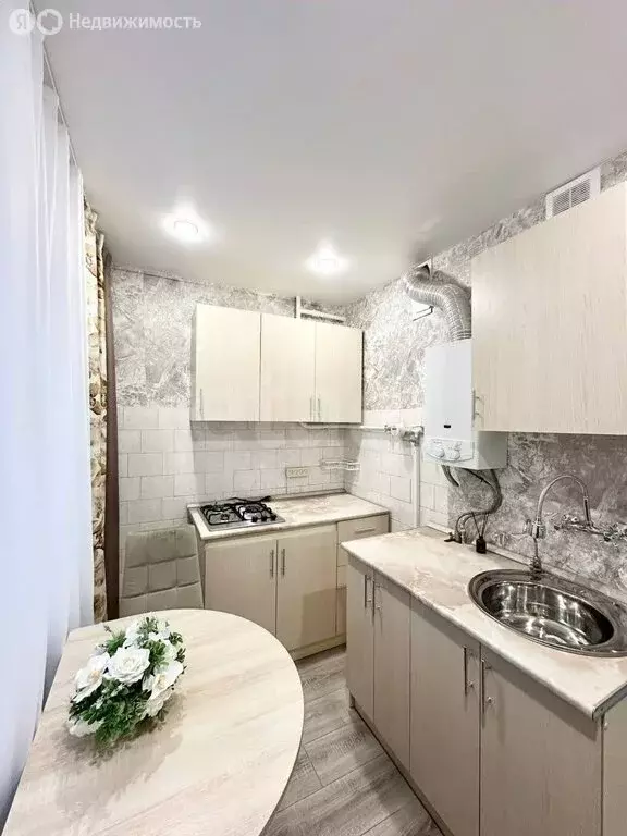 1-комнатная квартира: Воронеж, улица Домостроителей, 41 (29 м) - Фото 2