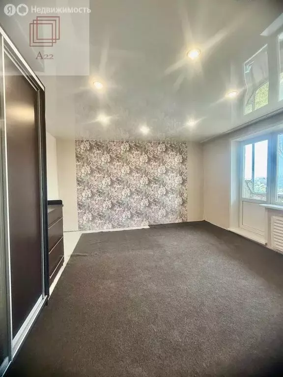 1-комнатная квартира: Барнаул, улица Матросова, 12 (34 м) - Фото 1