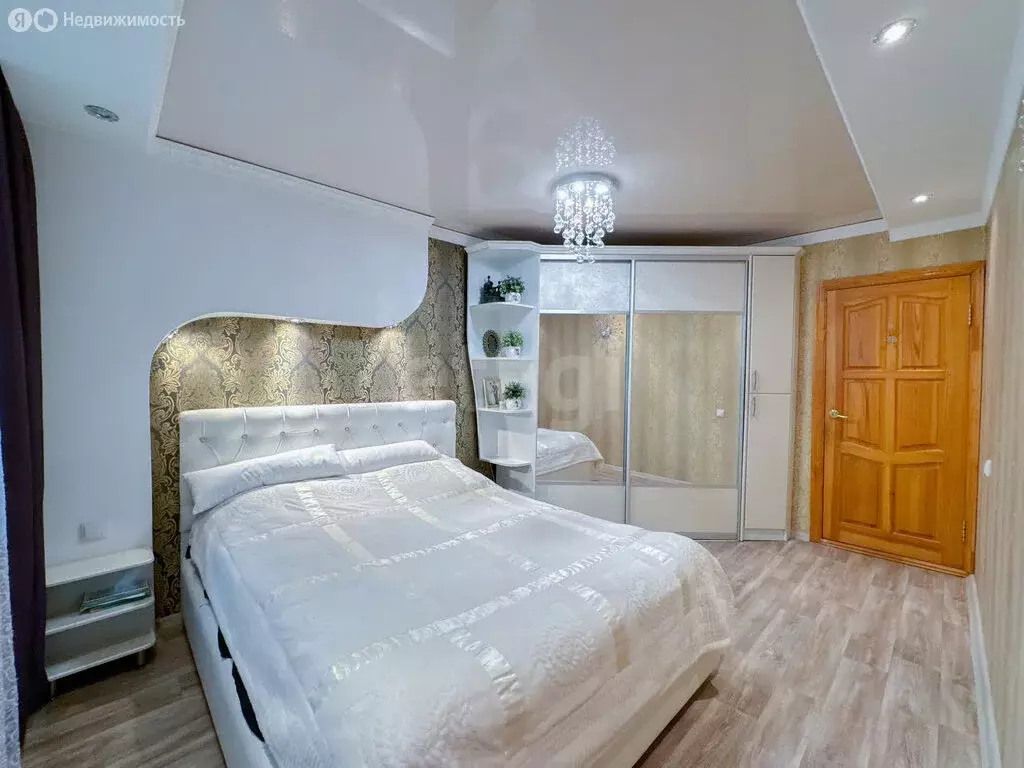 4-комнатная квартира: Саранск, улица Веселовского, 49 (78 м) - Фото 1