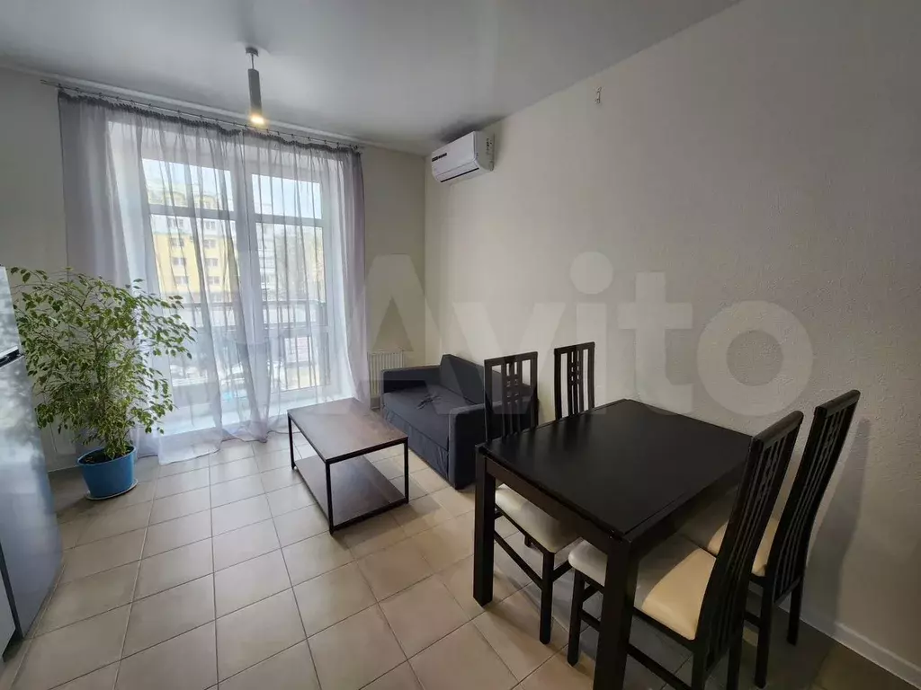 1-к. квартира, 42 м, 3/9 эт. - Фото 0