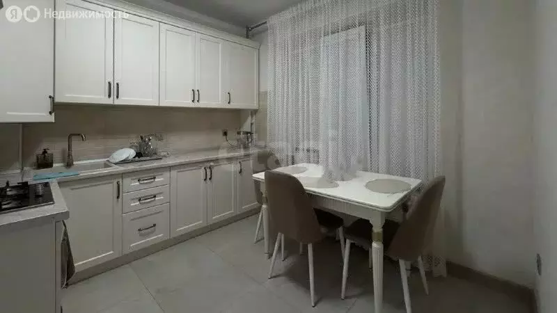 2-комнатная квартира: Нальчик, улица Шарданова, 50к3 (63.7 м) - Фото 2