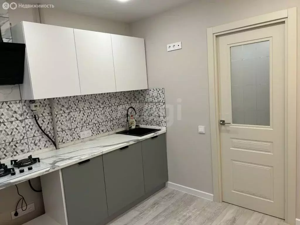 1-комнатная квартира: Нижний Новгород, Верхне-Печёрская улица, 3 (33 ... - Фото 2