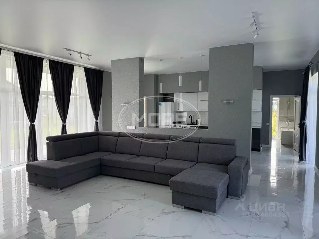 Дом в Калининградская область, Гурьевский муниципальный округ, пос. ... - Фото 1