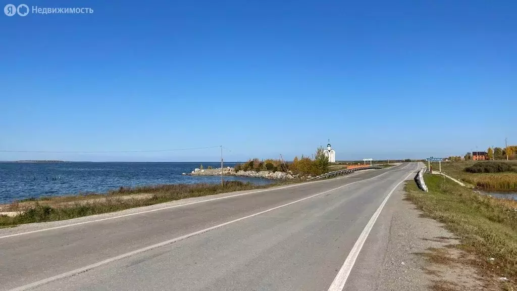 Участок в Быстровский сельсовет, коттеджный посёлок Экопарк, ... - Фото 0