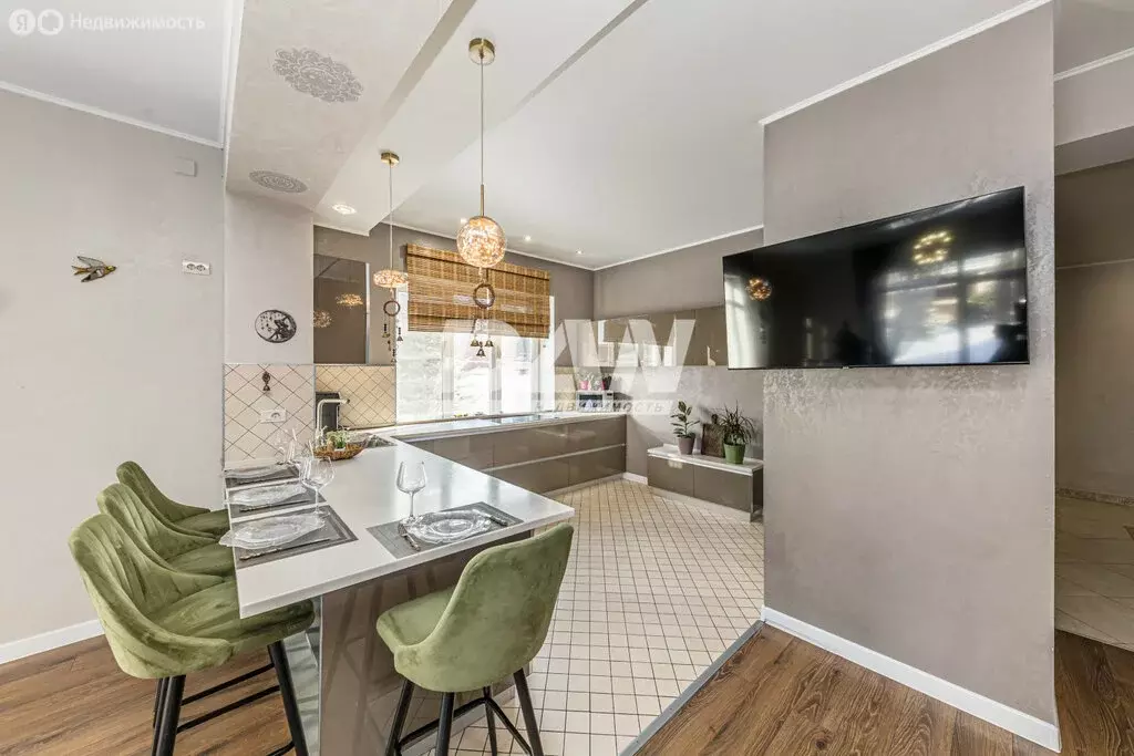 Дом в Челябинск, Алма-Атинская улица, 66 (350.2 м) - Фото 2