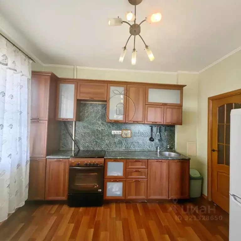 2-к кв. Волгоградская область, Волгоград ул. Льва Толстого, 7 (64.5 м) - Фото 1