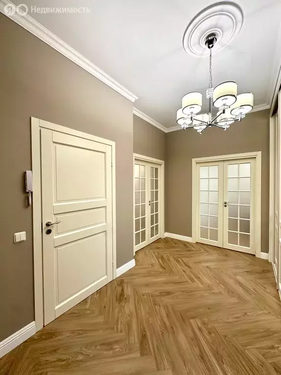 3-комнатная квартира: Санкт-Петербург, Тульская улица, 8 (84 м) - Фото 2