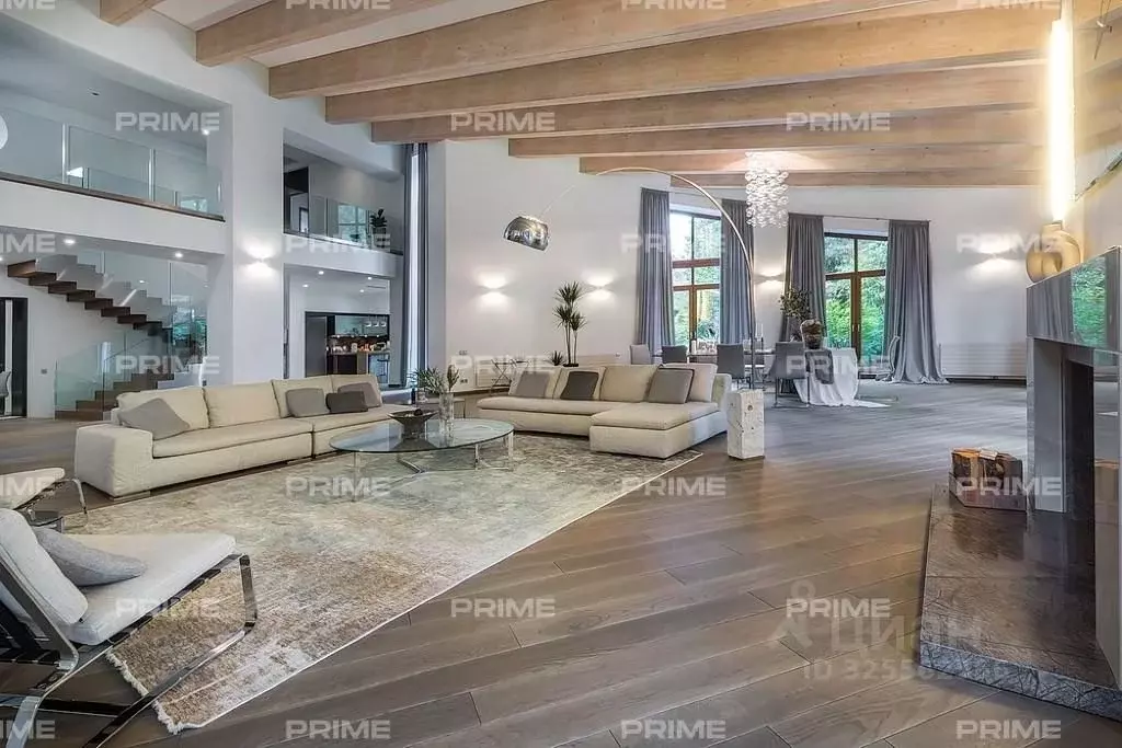 Коттедж в Московская область, Одинцовский городской округ, д. Жуковка, ... - Фото 2