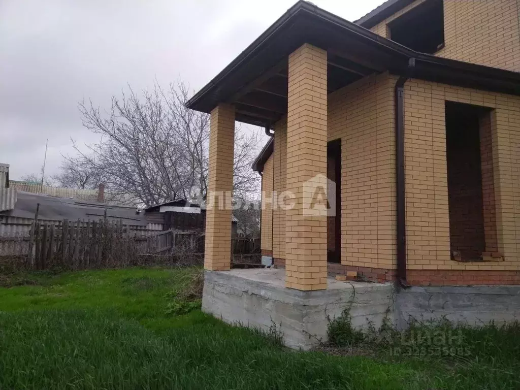 Дом в Ростовская область, Шахты  (270 м) - Фото 2