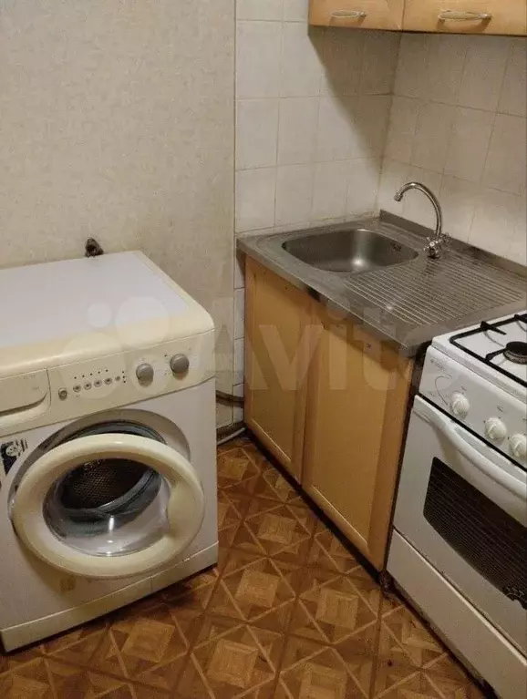 2-к. квартира, 56 м, 1/5 эт. - Фото 0