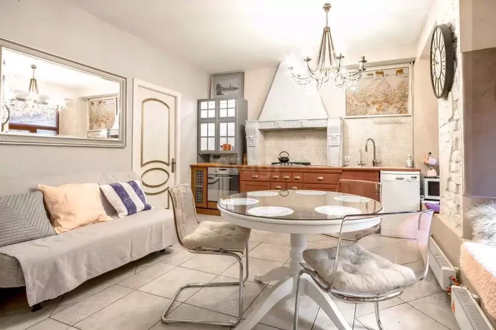 3-к кв. Санкт-Петербург Невский просп., 88 (80.0 м) - Фото 1