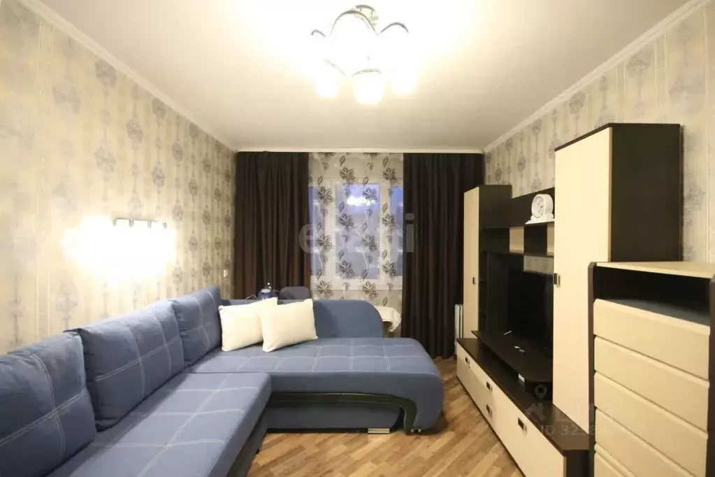 2-к кв. Ямало-Ненецкий АО, Новый Уренгой Советский мкр, 6/2 (50.0 м) - Фото 1