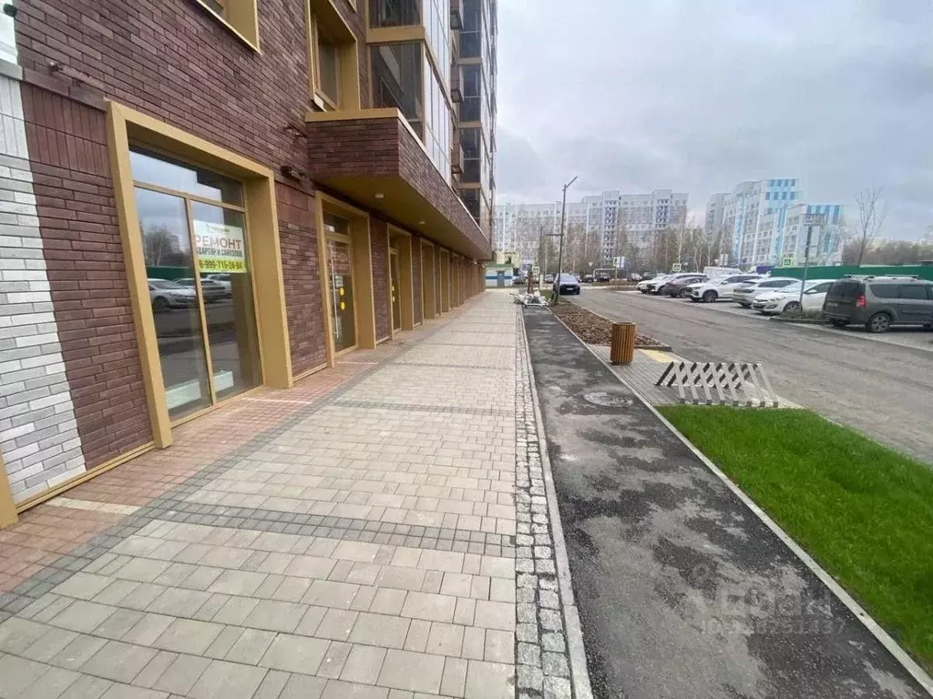 Помещение свободного назначения в Татарстан, Набережные Челны ул. ... - Фото 1