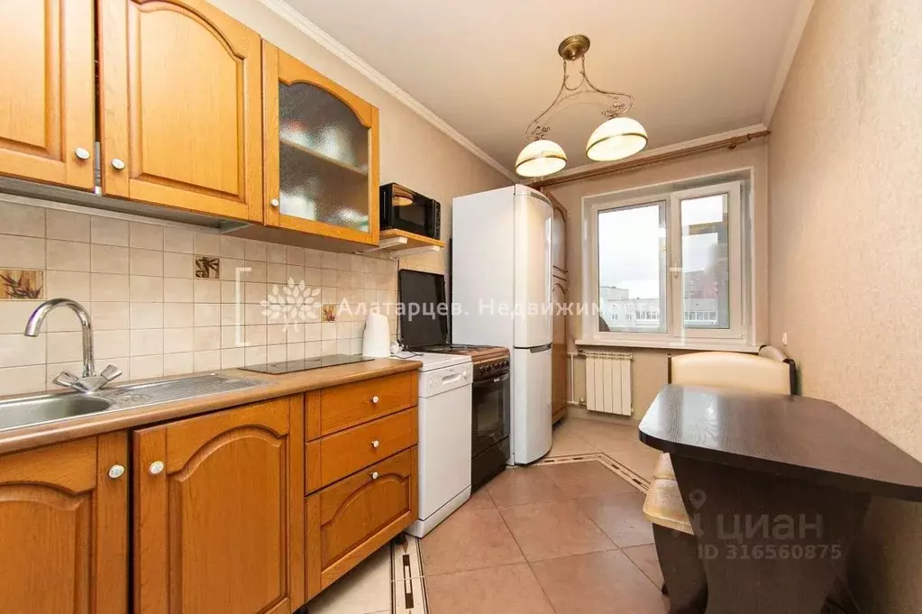 3-к кв. Томская область, Томск просп. Мира, 31 (65.0 м) - Фото 1