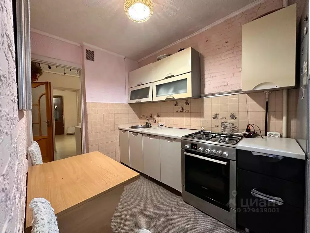2-к кв. Севастополь просп. Генерала Острякова, 98 (62.0 м) - Фото 1