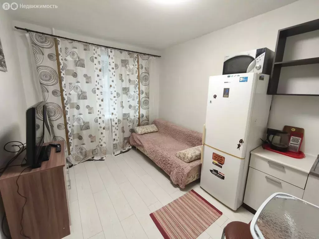 Квартира-студия: Екатеринбург, жилой район Вторчермет, Аптекарская ... - Фото 2