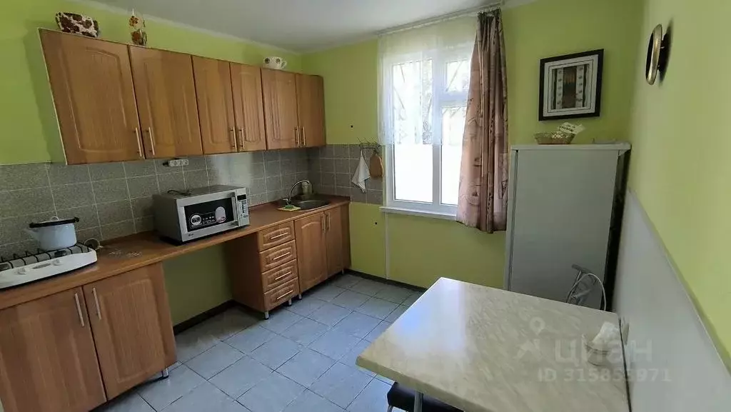 2-к кв. Крым, Ялта муниципальный округ, Гурзуф пгт ул. Санаторная, 5А ... - Фото 1