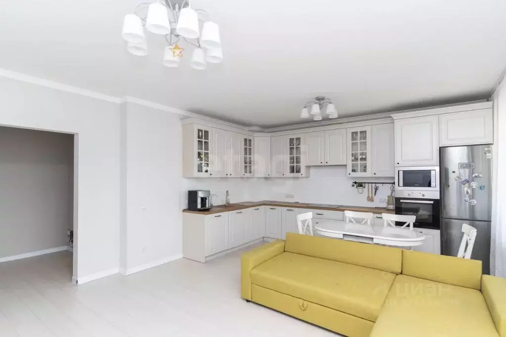 3-к кв. Тюменская область, Тюмень ул. Николая Федорова, 30 (116.2 м) - Фото 1