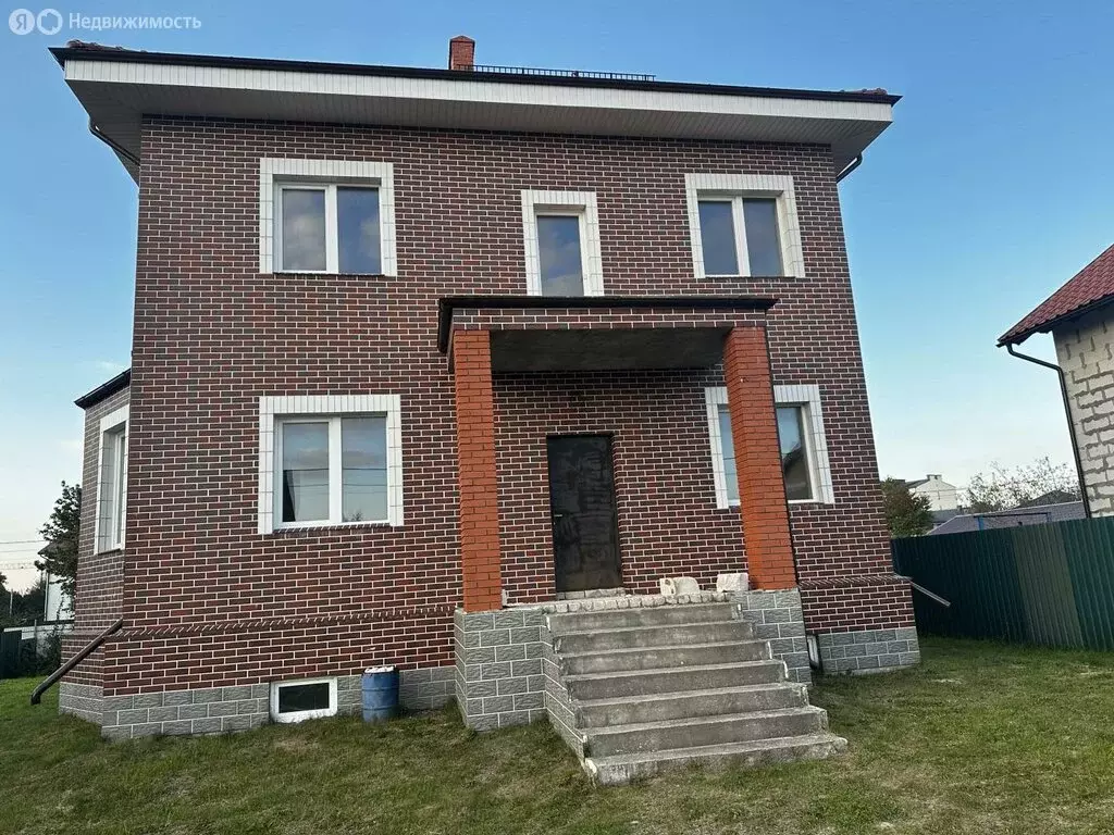 Дом в Пионерский, Яблочная улица, 9 (263.2 м) - Фото 1