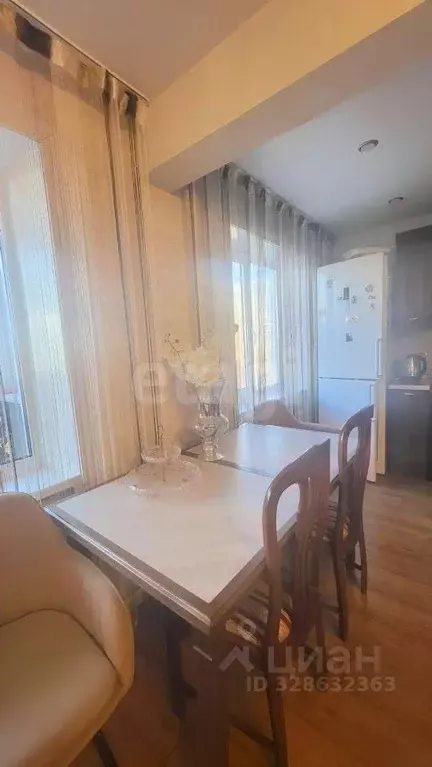 3-к кв. Иркутская область, Иркутск бул. Гагарина, 72 (60.0 м) - Фото 1