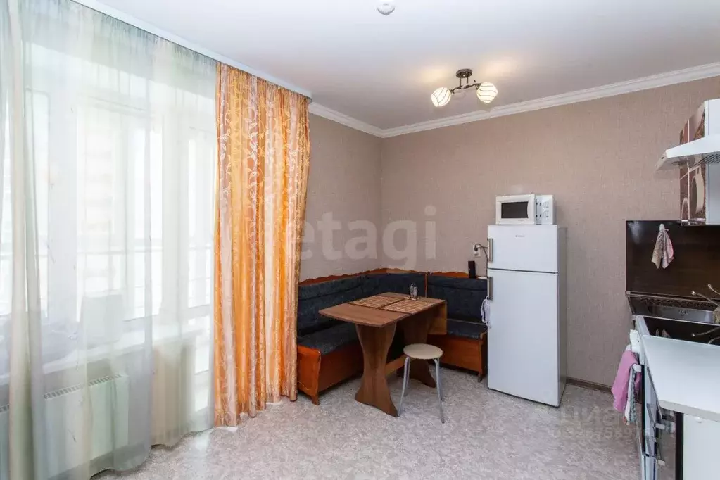 Студия Тюменская область, Тобольск 15-й мкр, 33 (27.0 м) - Фото 2