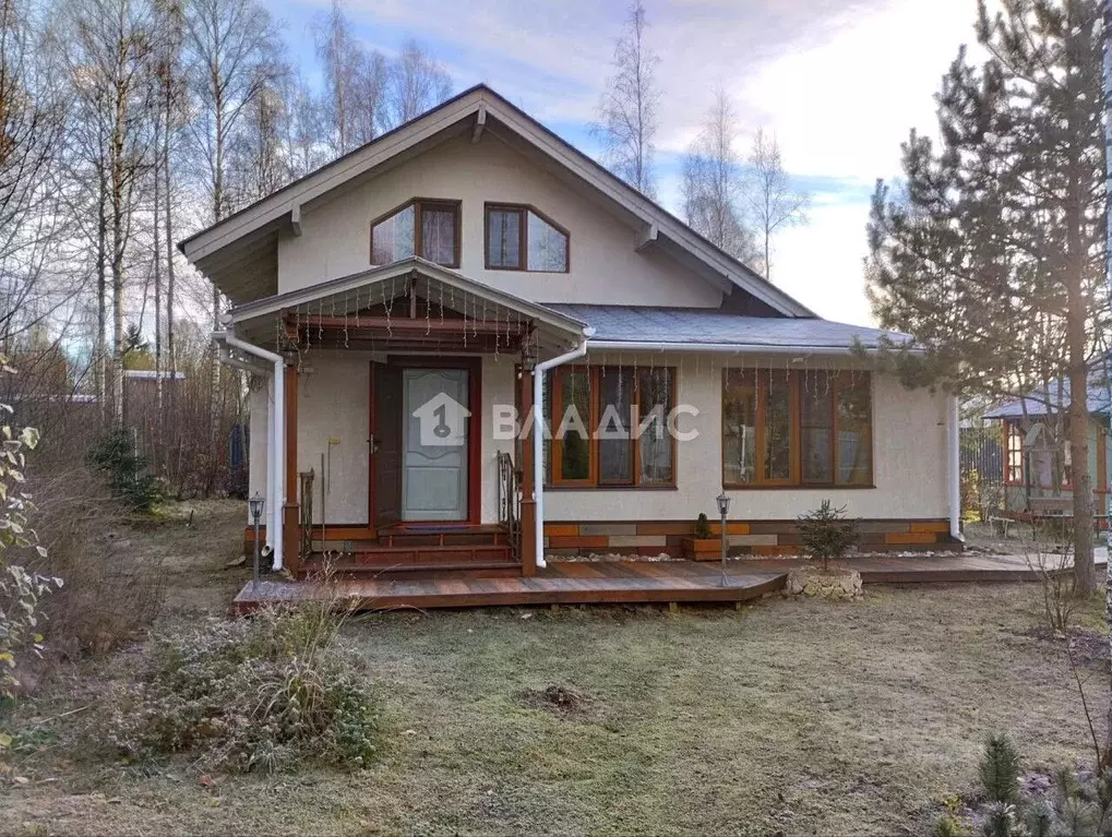 Дом в Ленинградская область, Выборгский район, Полянское с/пос, пос. ... - Фото 0