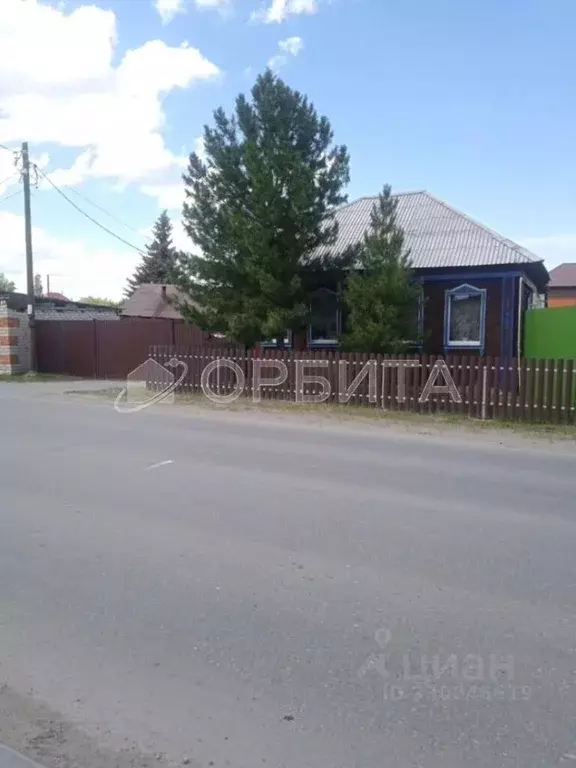 Дом в Тюменская область, Тюменский муниципальный округ, Боровский рп ... - Фото 1