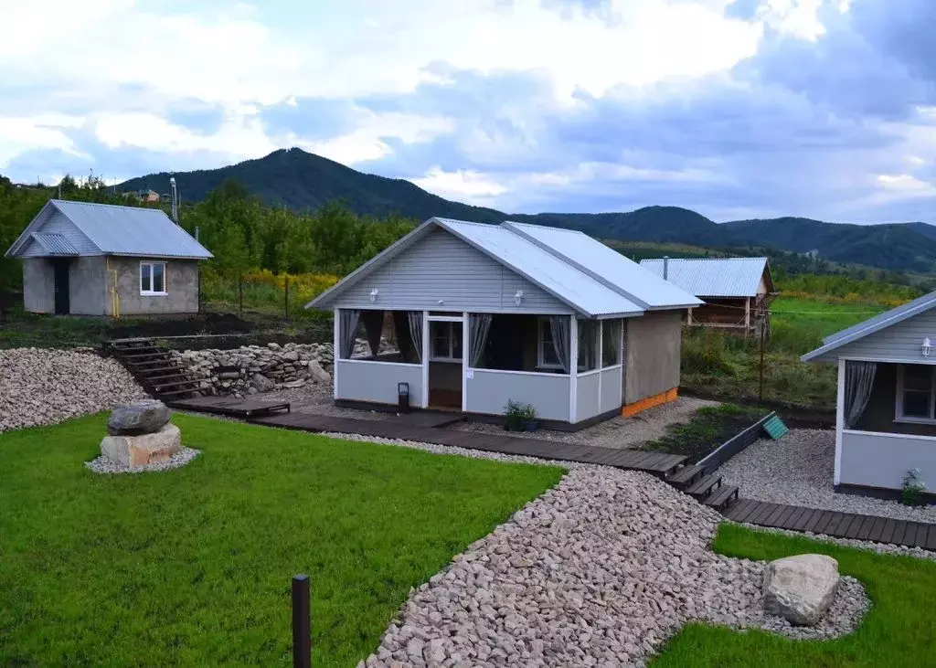 Дом в Алтайский край, Белокуриха ул. Нижняя, 81 (24 м) - Фото 1