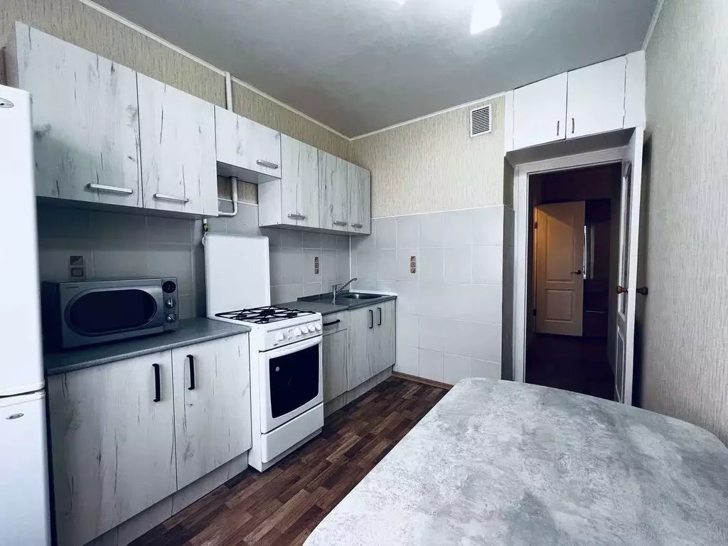 2-к кв. Волгоградская область, Волжский ул. 40 лет Победы, 63 (50.5 м) - Фото 1