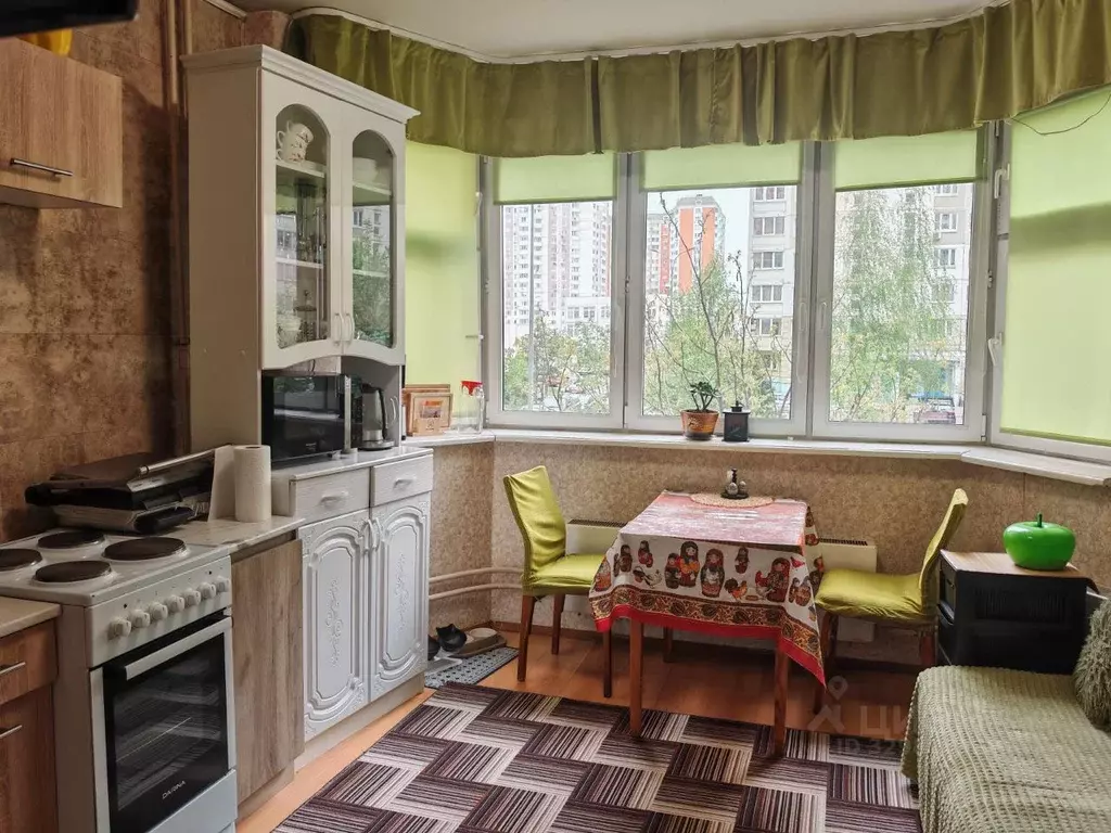 2-к кв. Московская область, Балашиха ул. Свердлова, 38 (56.8 м) - Фото 2