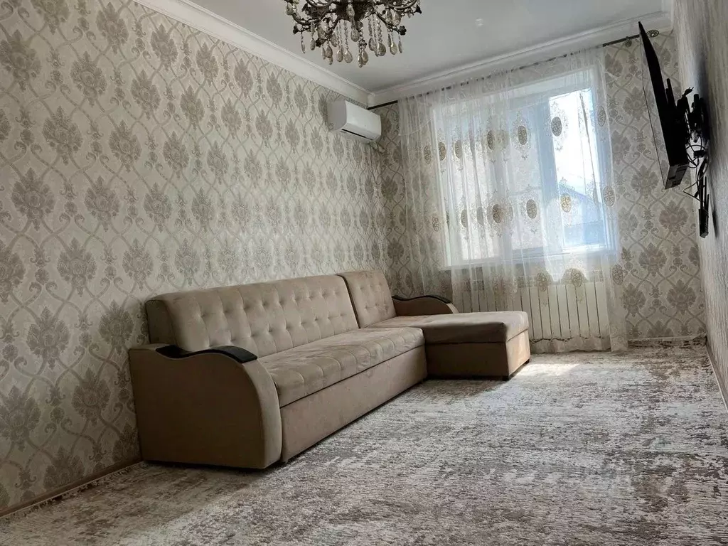 2-к кв. Дагестан, Избербаш Кизилюртовская ул., 88 (60.0 м) - Фото 1
